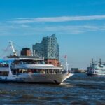 Hamburg: 1-hour harbor tour - Who is this tour best suited for?