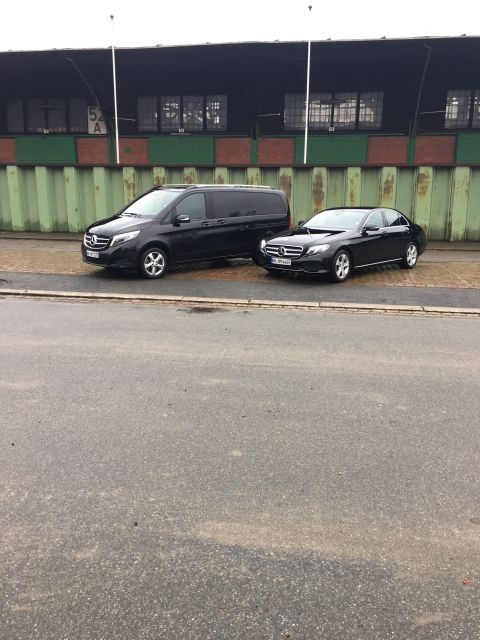 Hamburg: 3-Hour Limousine Tour with Driver-Guide - A Comfortable, Personalized Approach to Hamburg Sightseeing