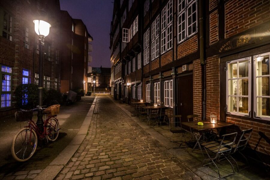 Hamburg: Eerie Speicherstadt Tour - Authentic Experiences from Reviewers
