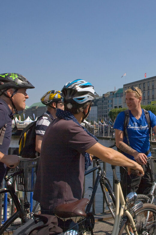 Hamburg: Guided Bike Tour - The Sum Up