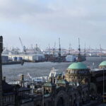 Hamburg: Guided Tour in French, the essentials in 2,5 hours! - A Deep Dive into the Hamburg Experience