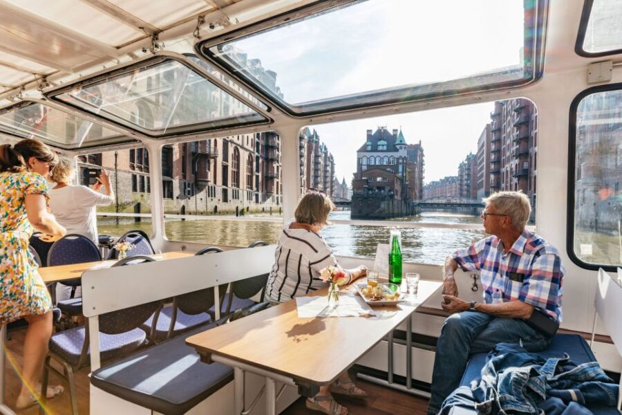 Hamburg: Harbor Cruise with Wine and Cheese