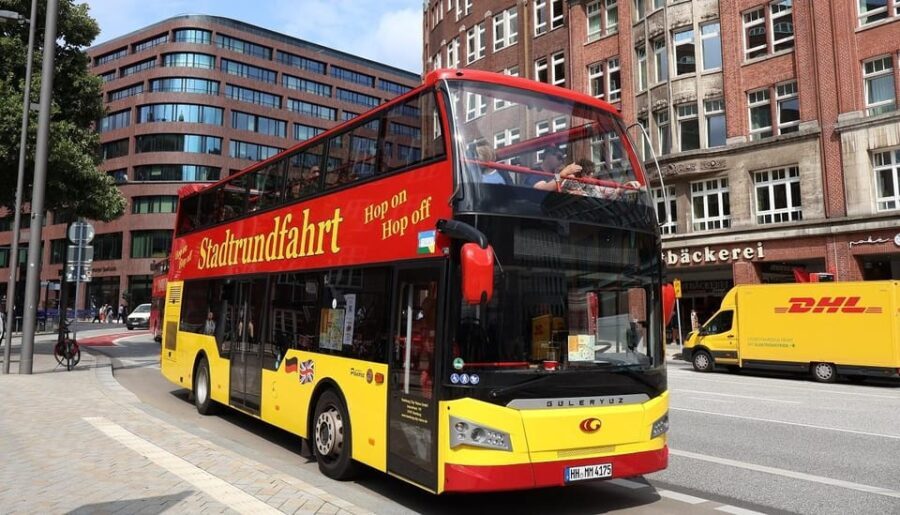 Hamburg: Hop-On/ Hop-Off Tour Classic Line Familienticket - Final Thoughts