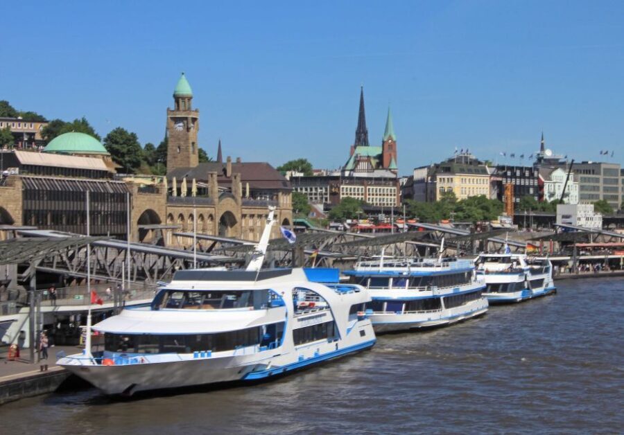Hamburg: Line F Hop-On Hop-Off Bus and Boat Tour - How the Tour Works: Practical Details