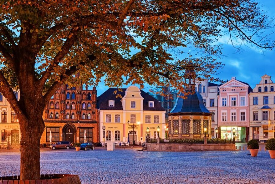 Hamburg: Old Town Highlights Private Walking Tour - The Practical Side: What You Need to Know