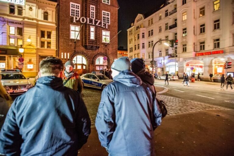 Hamburg: Sex and Crime in St. Pauli Tour for Ages 18 + - A Deep Dive into the Hamburg Sex and Crime Tour
