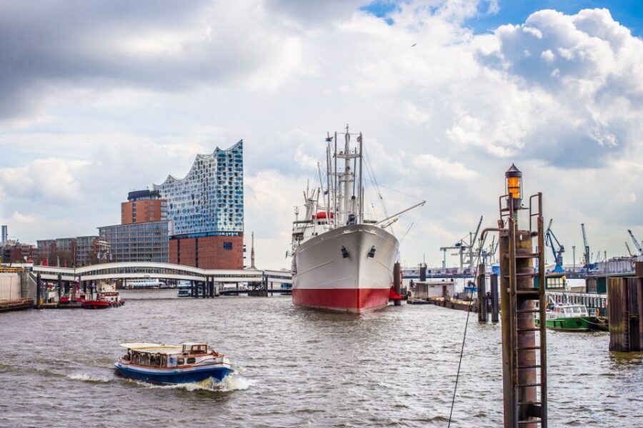 Hamburg: Ultimate Barge Tour with Live Commentary - Final Thoughts