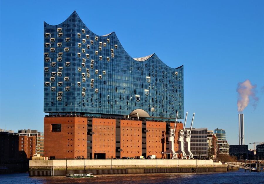 Hamburg: Walking Tour for School Groups - Practical Tips for Booking and Planning