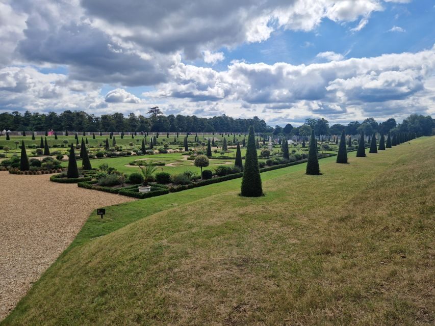 Hampton Court and Windsor Castle, a right Royal day out. - What Makes This Tour Stand Out?