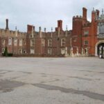 Hampton Court Palace Private Tour with Fast Track Pass - The Highlights: Art, Gardens, and the Maze
