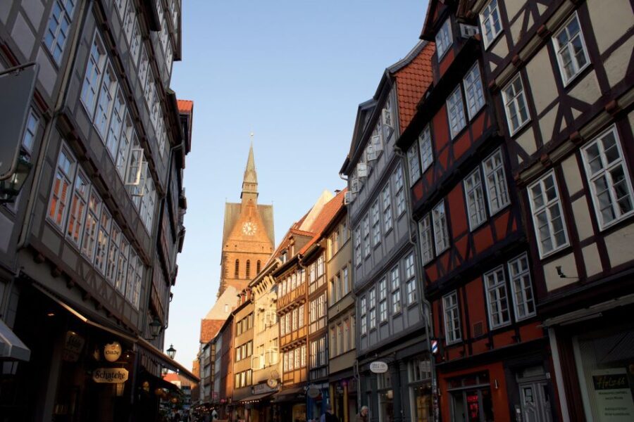 Hanover: Night tour with night watchman Melchior - The Sum Up