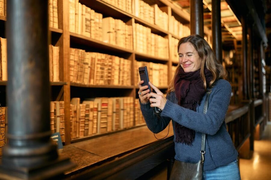 Harry Potter Bodleian Library, Oxford and Lacock Tour - A Complete Guide to the Harry Potter Bodleian Library, Oxford, and Lacock Tour