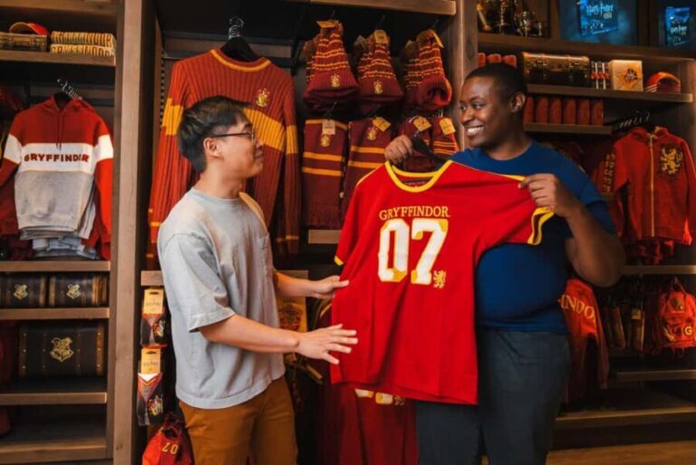 Harry Potter Shop Chicago: Confectionary Collection - FAQ