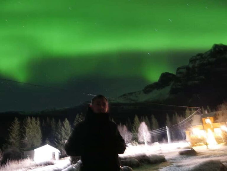 Harstad/Narvik: Northern Lights Tours with second day chance - An In-Depth Look at the Northern Lights Tour in Nordland County, Norway