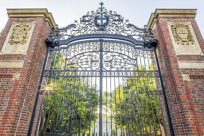 Harvard Square and University Smartphone Guided Audio Walking - Authentic Experiences and Practical Insights