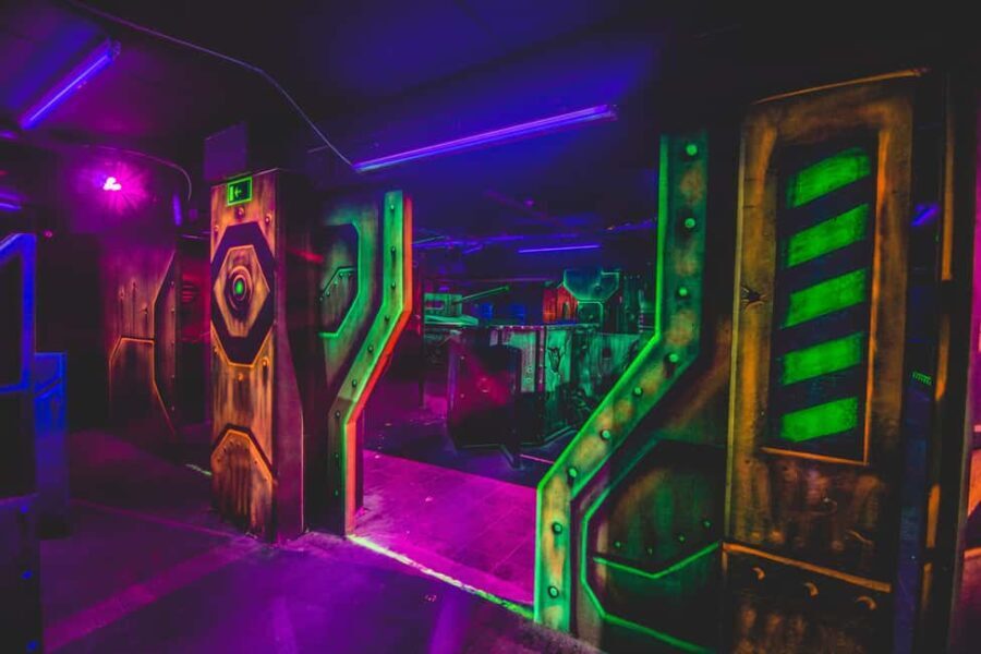 Hasselt: Ultimate Laser Tag Experience  3 Games + Drink - What to Expect on the Day