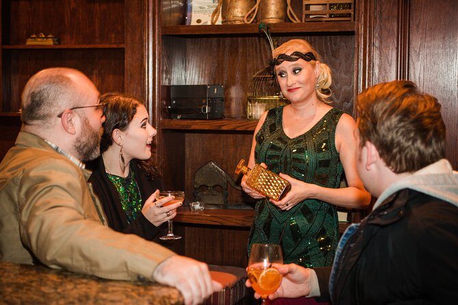 Haunted Chicago Booze and Boos Ghost Walking Tour - Exploring the Haunted Chicago Booze and Boos Tour in Detail