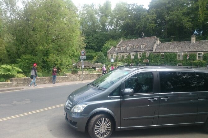 Heathrow transfer from hotel in Kensington,Victoria, Westminster - What Makes This Service Stand Out?