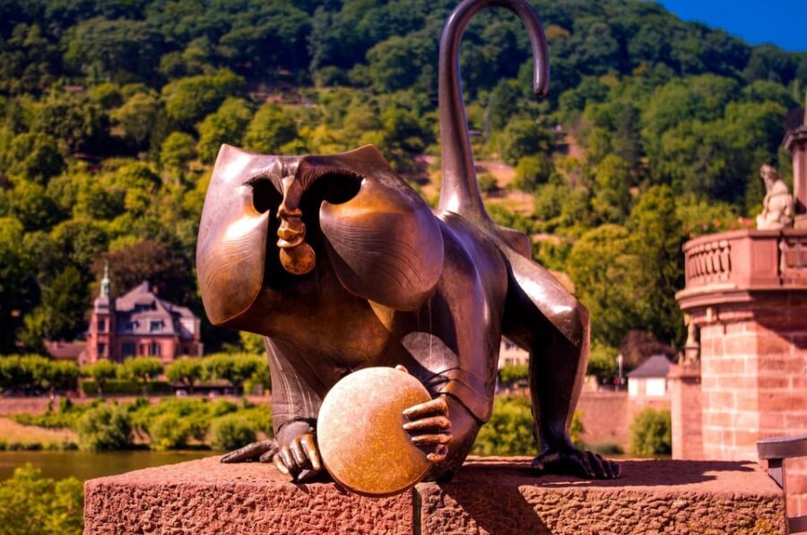 Heidelberg - Old Town Private Historic Walking Tour - The Kornmarkt: A Quiet Escape with a View