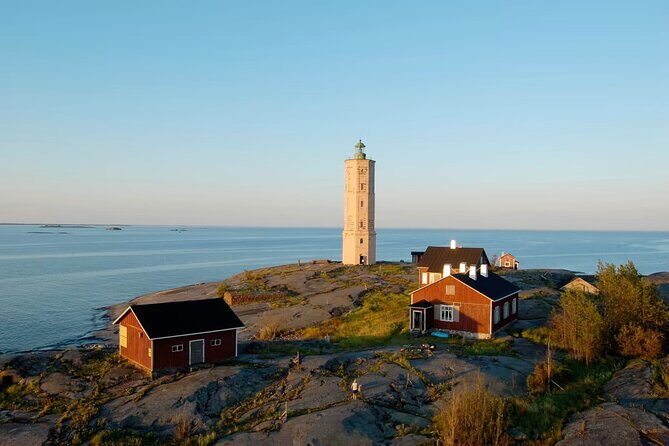 Helsinki and Porvoo Tour by Private Car with Personal Guide - Exploring Helsinki and Porvoo: A Tour Designed for Curious Travelers