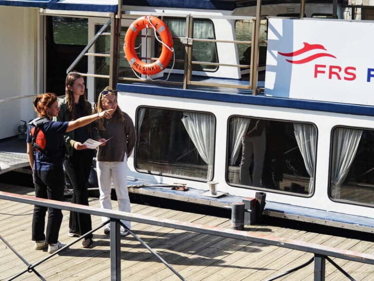 Helsinki: Biennial art exhibition at Vallisaari island - The Art Exhibition: An Outdoor Canvas