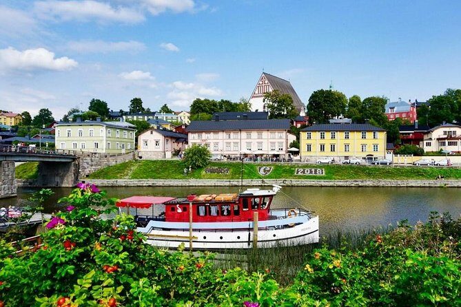 Helsinki private city tour and Porvoo old town by Luxury car - How the Tour Operates