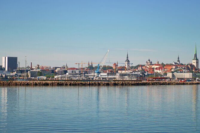 Helsinki Private Custom Walking Tour With A Guide (Private Tour) - What You Can Expect from the Tour