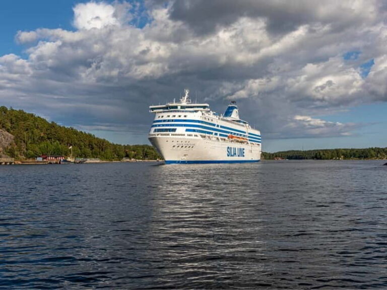 Helsinki-Stockholm Oneway Overnight Cruise with Cabin Stay - Why We Think This Cruise Adds Value