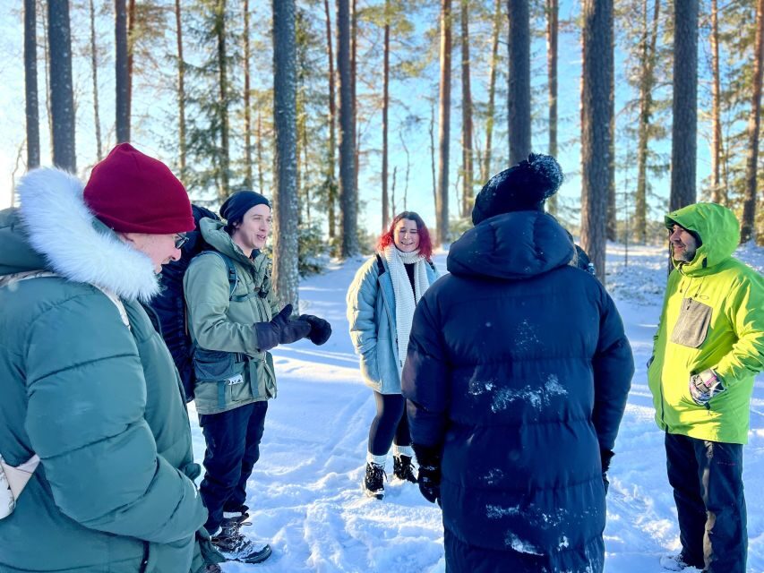 Helsinki: Winter Wonderland Liesjärvi National Park Hike