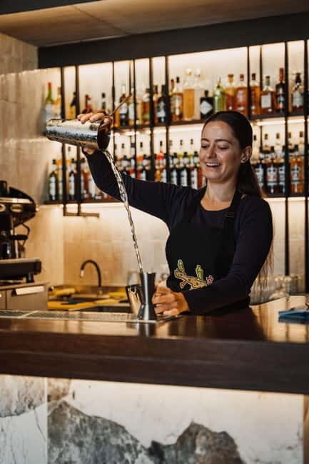 Heraklion: Cocktail Workshop with Finger Food Pairing - The Detailed Itinerary and Experience