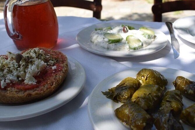 Heraklion: Cretan private cooking lesson with lunch in Arolithos - A Delicious Introduction to Crete’s Culinary Heritage