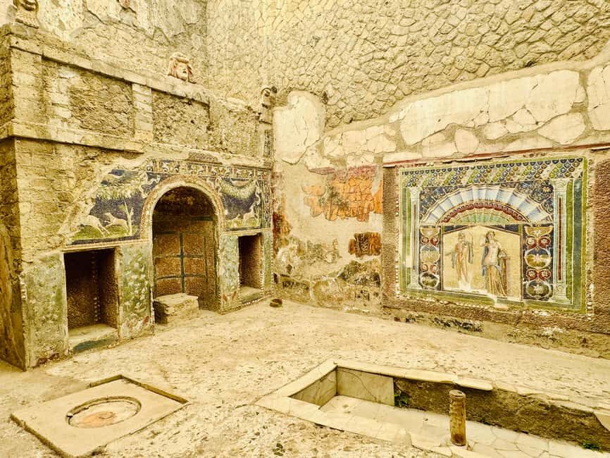 Herculaneum: experience with an archaeologist in a small group of up to 10 people - Why This Tour Stands Out
