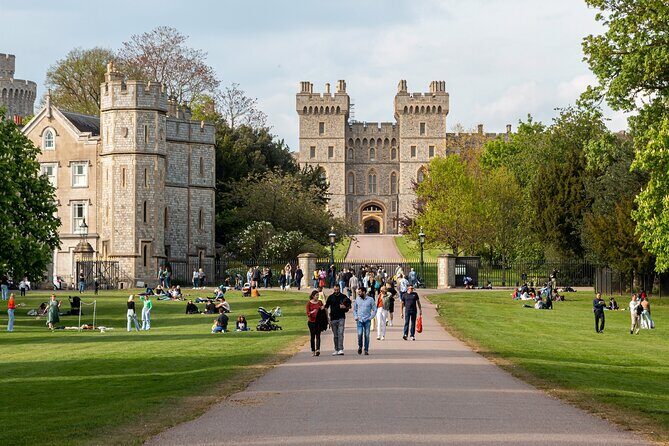Heritage and Majesty: Private Full-Day Tour from Southampton - FAQ