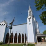Hévíz: Majestic Sounds Organ Concert at the Blue Church - Who Will Enjoy This Experience?