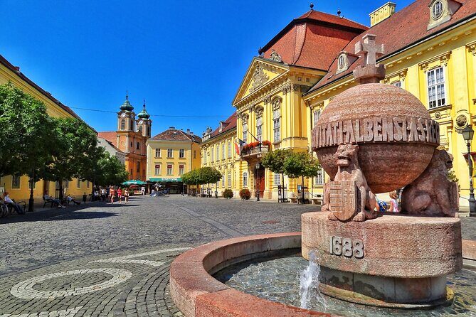 Heviz Thermal Lake, Keszthely town and castle private tour - Who Should Book This Tour?