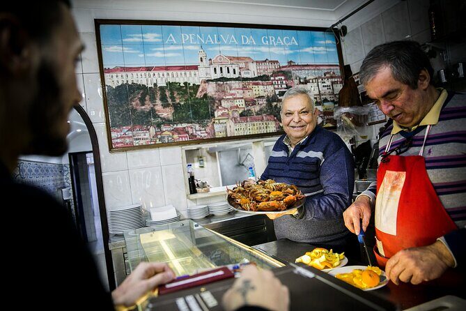 Hidden Flavors of the Hillside: Mouraria & Graça - Who Should Consider This Tour?