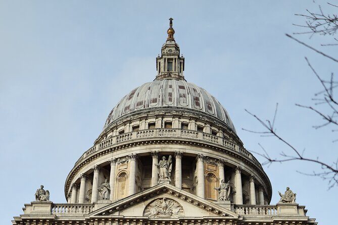 Hidden Gems Tour of the City of London - The Charms of Leadenhall Market and Modern Views