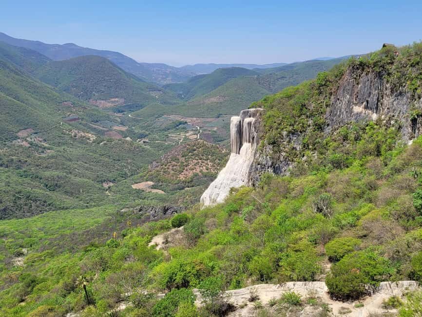 Hierve el Agua HALF-DAY Guided Tour All Fees Included - The Hike: A Closer Look