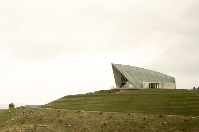 Highlights of Canberra Full Day Tour - Who This Tour Is Best For