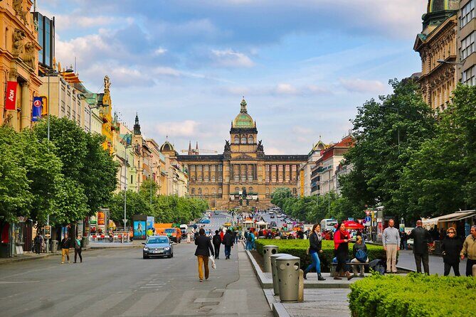 Highlights of Prague with a Funny and Local Guide - A Deep Dive Into the Prague Experience
