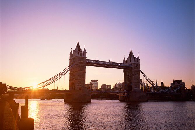 Highlights of Royal London Bike Tour with River Cruise Package - FAQs