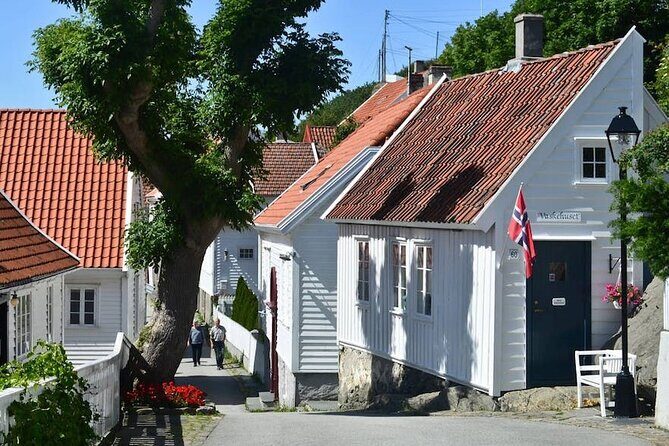 Highlights of the Region -City/Skudenes/Avaldsnes Guided Bustour - Who Should Consider This Tour?