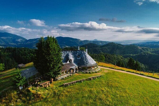 Hiking thought the best mountain villages in Romania-Private tour from Brasov - Exploring Romania’s Mountain Villages: A Deep Dive