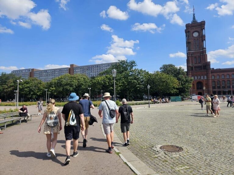 Historic Berlin Pubs & History Tour - An In-Depth Look at the Berlin Pubs & History Tour