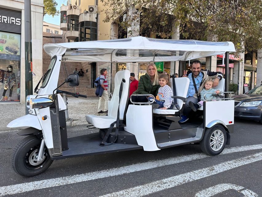 Historical Tuk Tuk Tour, Viewpoints and Old Neighborhoods - Why This Tour Works Well