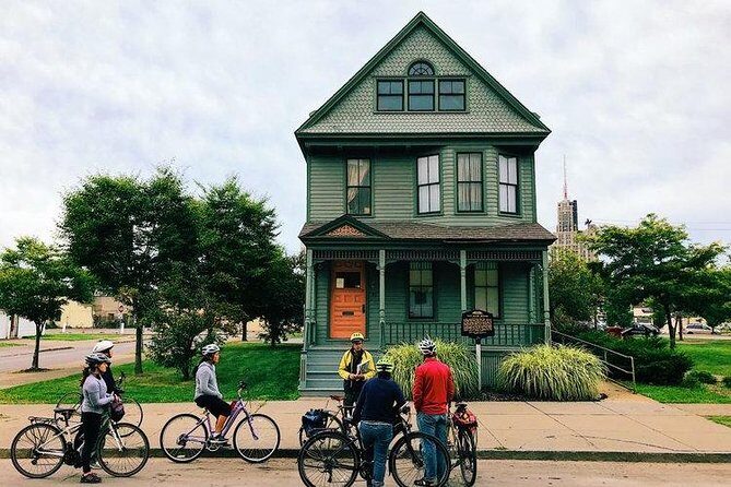 History Ride: The Best of Buffalo by Bike - What Travelers Say