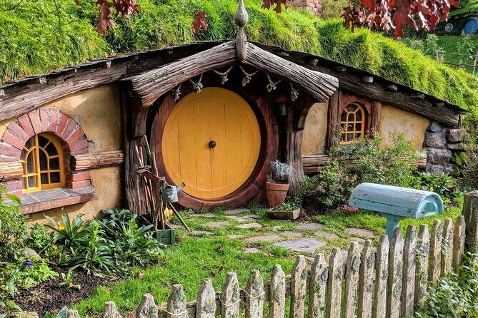Hobbiton Movie Set Guided Tour - The Authenticity and Quality of the Experience