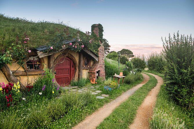 Hobbiton Movie Set Small Group - Guided Tour from Auckland - Who Will Love This Tour?