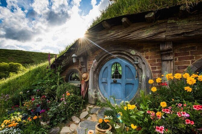 Hobbiton Village and Bridal Veil Falls Private Tour - What’s Included and What’s Not