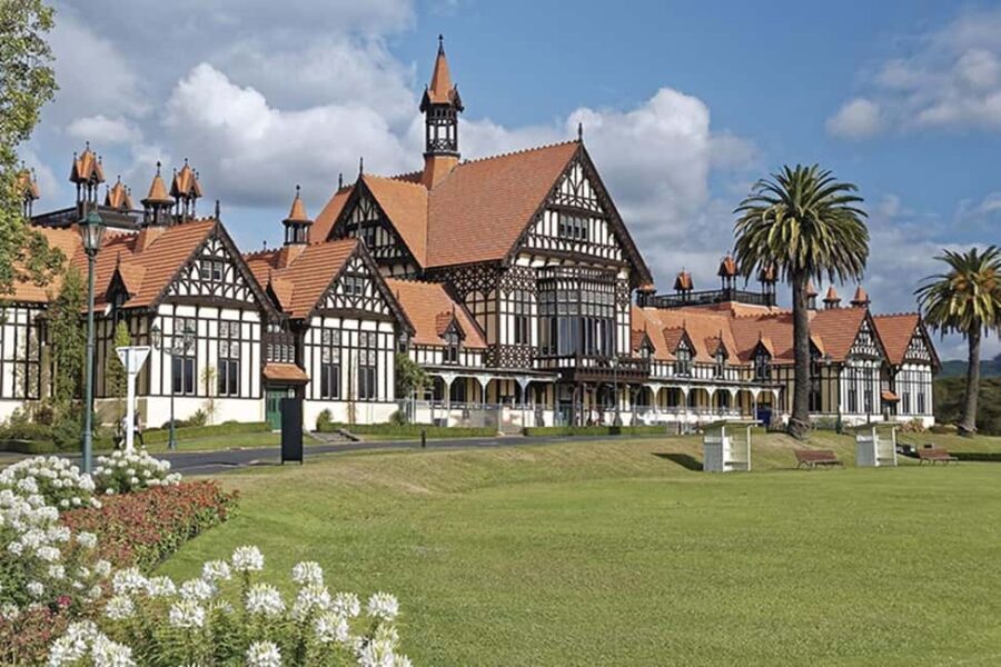 Hobbiton, Waitomo, Rotorua & Taupo 2-Day Tour from Auckland - A Deep Dive Into the Tour Experience